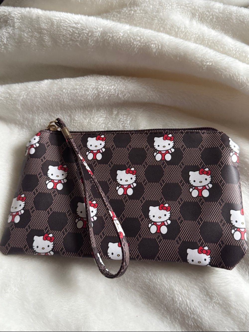 Hello Kitty Brown and White Patterned Wristlet Clutch with Red Accents - Picture 2 of 2
